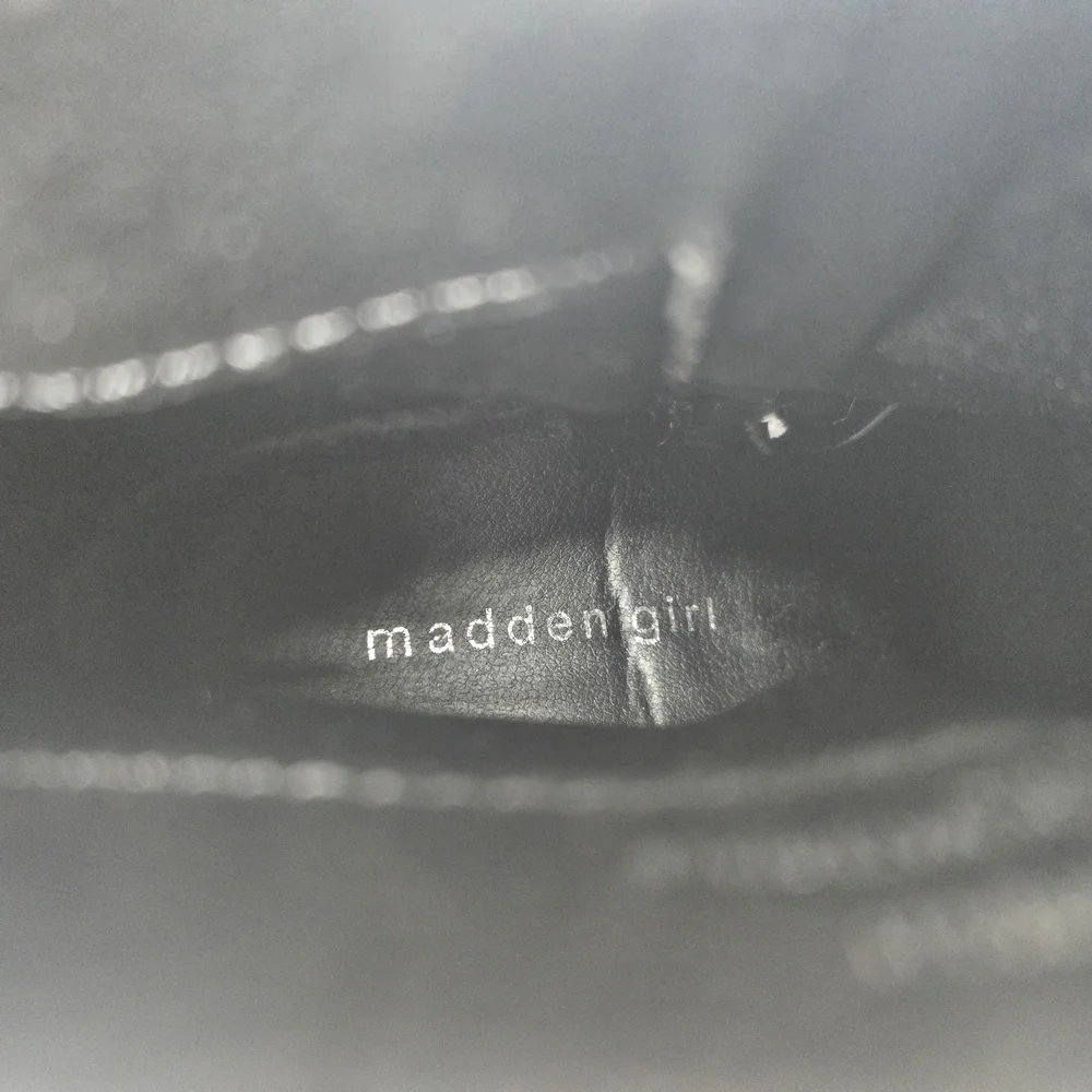 Madden Girl new without